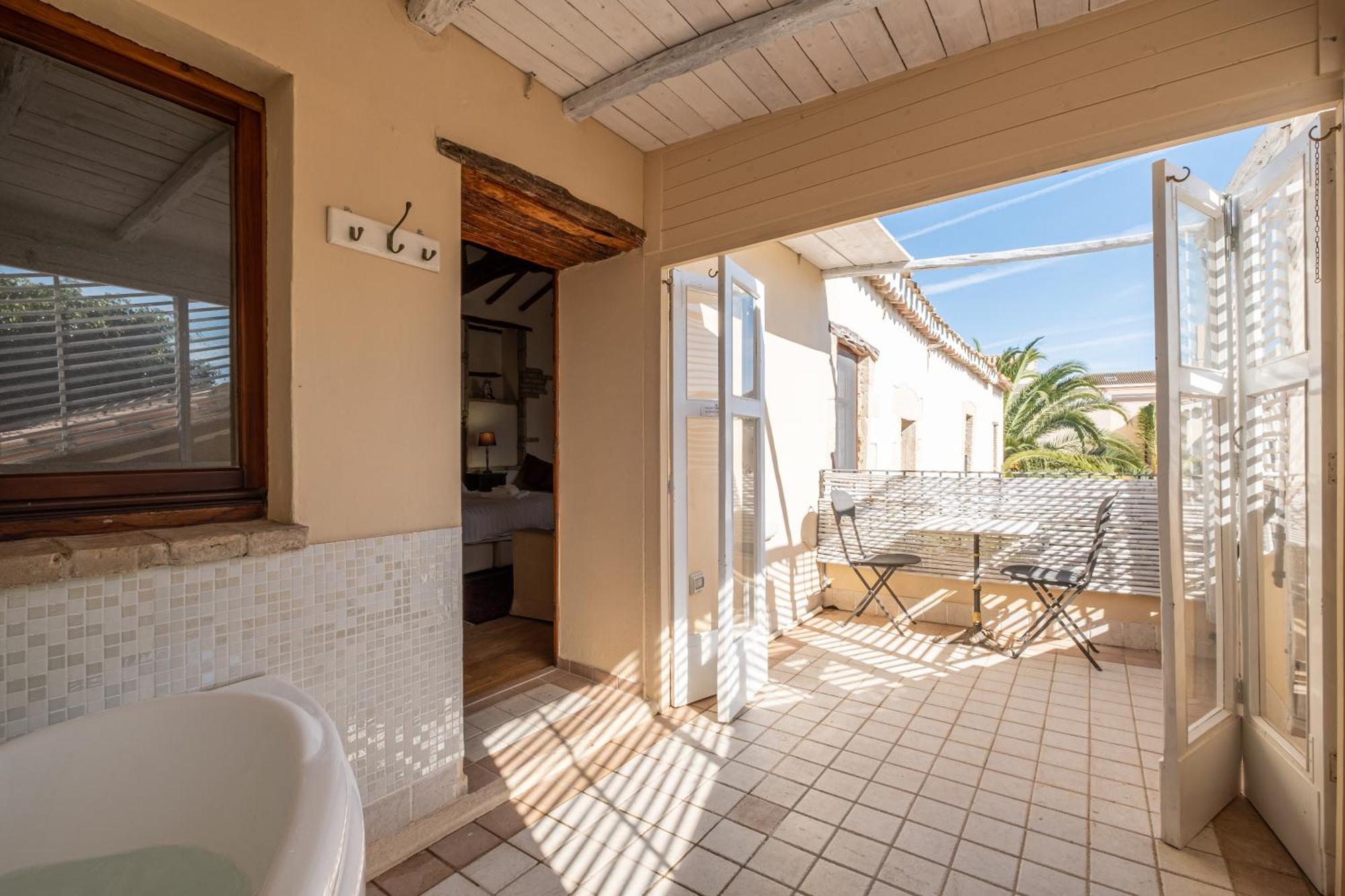 Corte Cristina & Suites Quartucciu Exterior foto