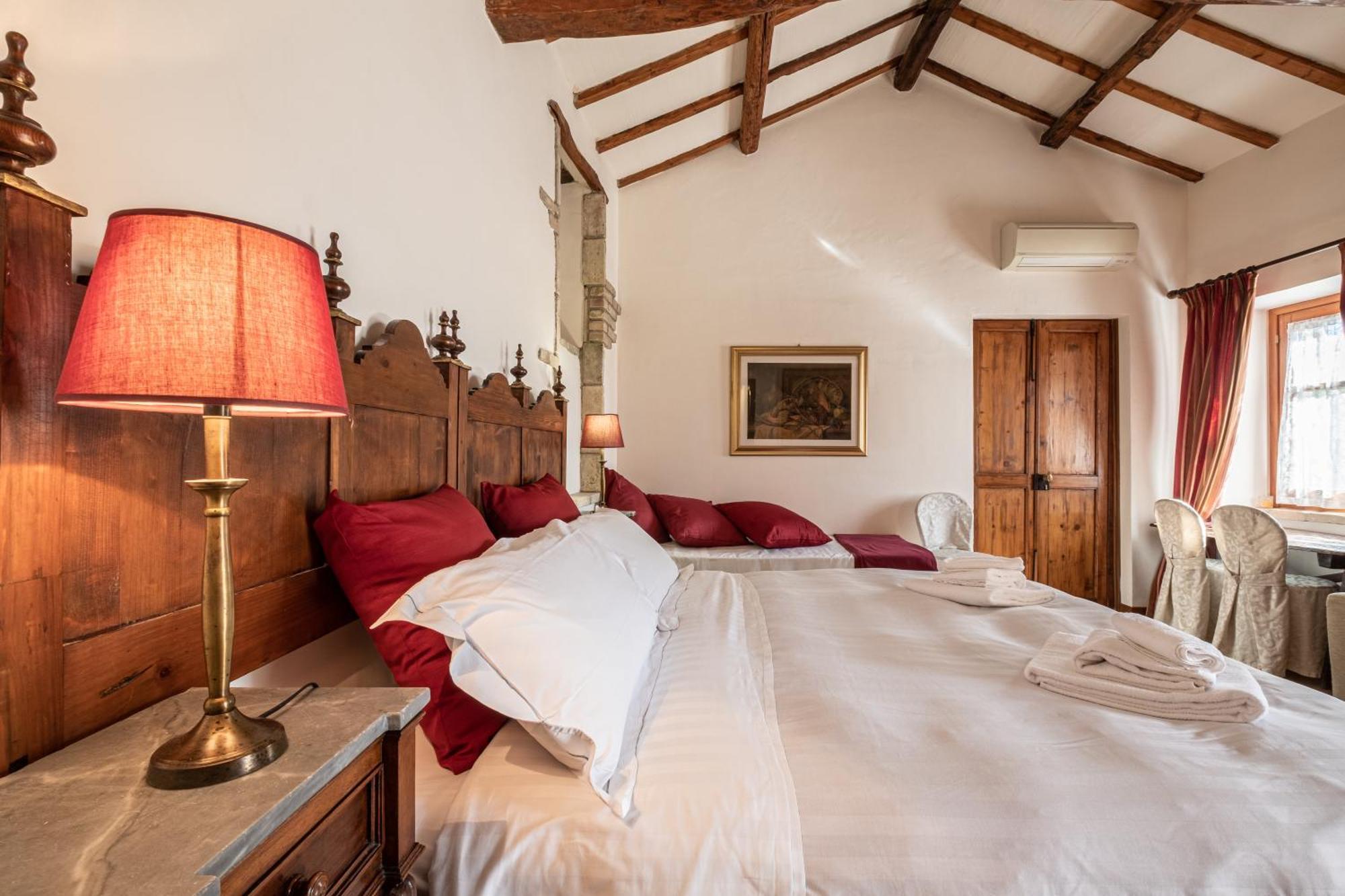 Corte Cristina & Suites Quartucciu Exterior foto